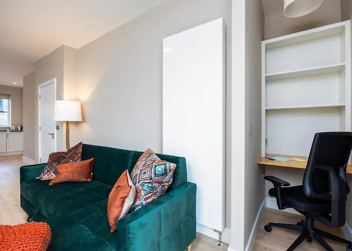 New 2-bed With Garden Near Google Hq & Train Station *